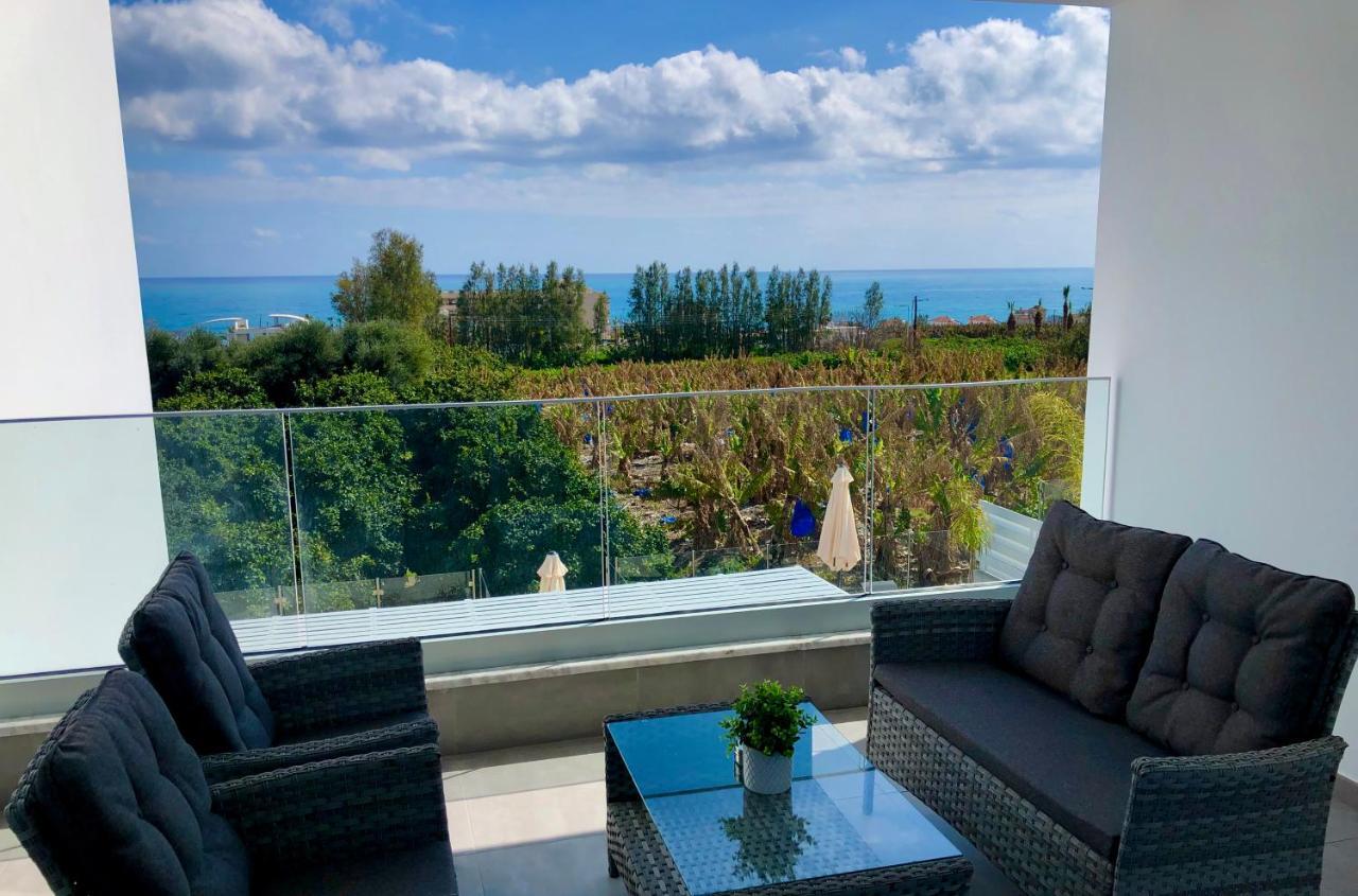 Sophia'S Seaview Luxury Villas Пафос Екстер'єр фото